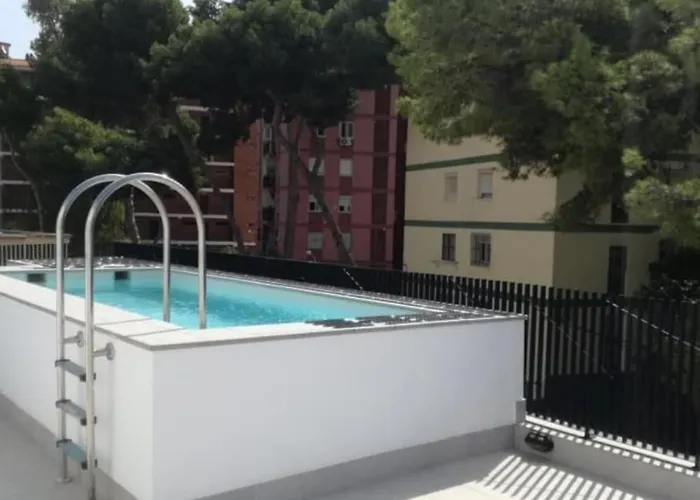 Modern Wave Escape With Private Parking And Rooftop Pool By Namaste Elite *