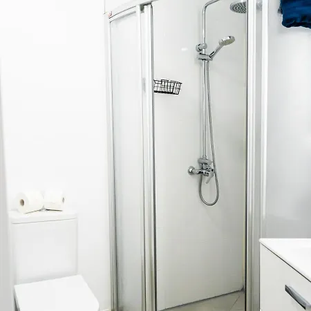 Appartement Modern Wave Escape With Private Parking And Rooftop Pool By Namaste Elite Torremolinos