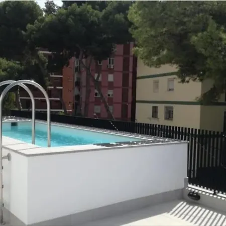 Modern Wave Escape With Private Parking And Rooftop Pool By Namaste Elite *