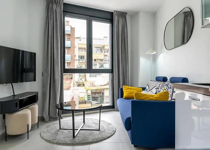 Modern Wave Escape With Private Parking And Rooftop Pool By Namaste Elite Torremolinos