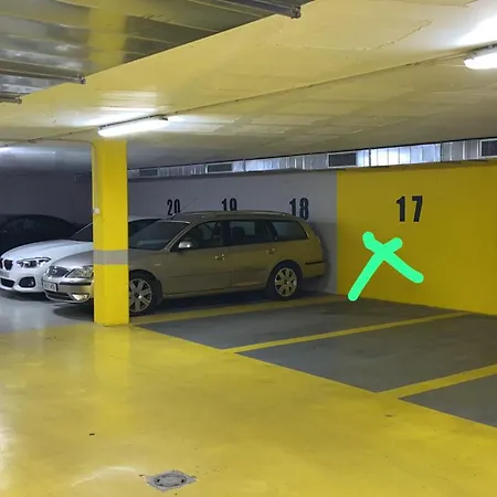 Modern Wave Escape With Private Parking And Rooftop Pool By Namaste Elite