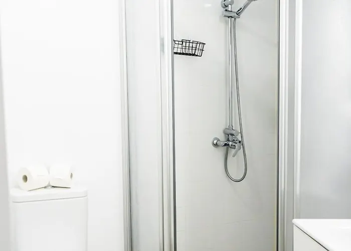 Apartamento Modern Wave Escape With Private Parking And Rooftop Pool By Namaste Elite Torremolinos